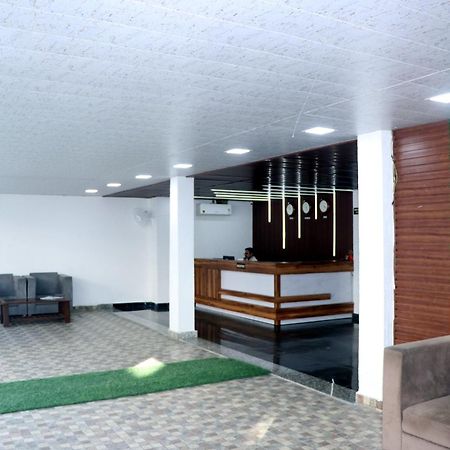 Hotel Blue Pine Haridwār Buitenkant foto