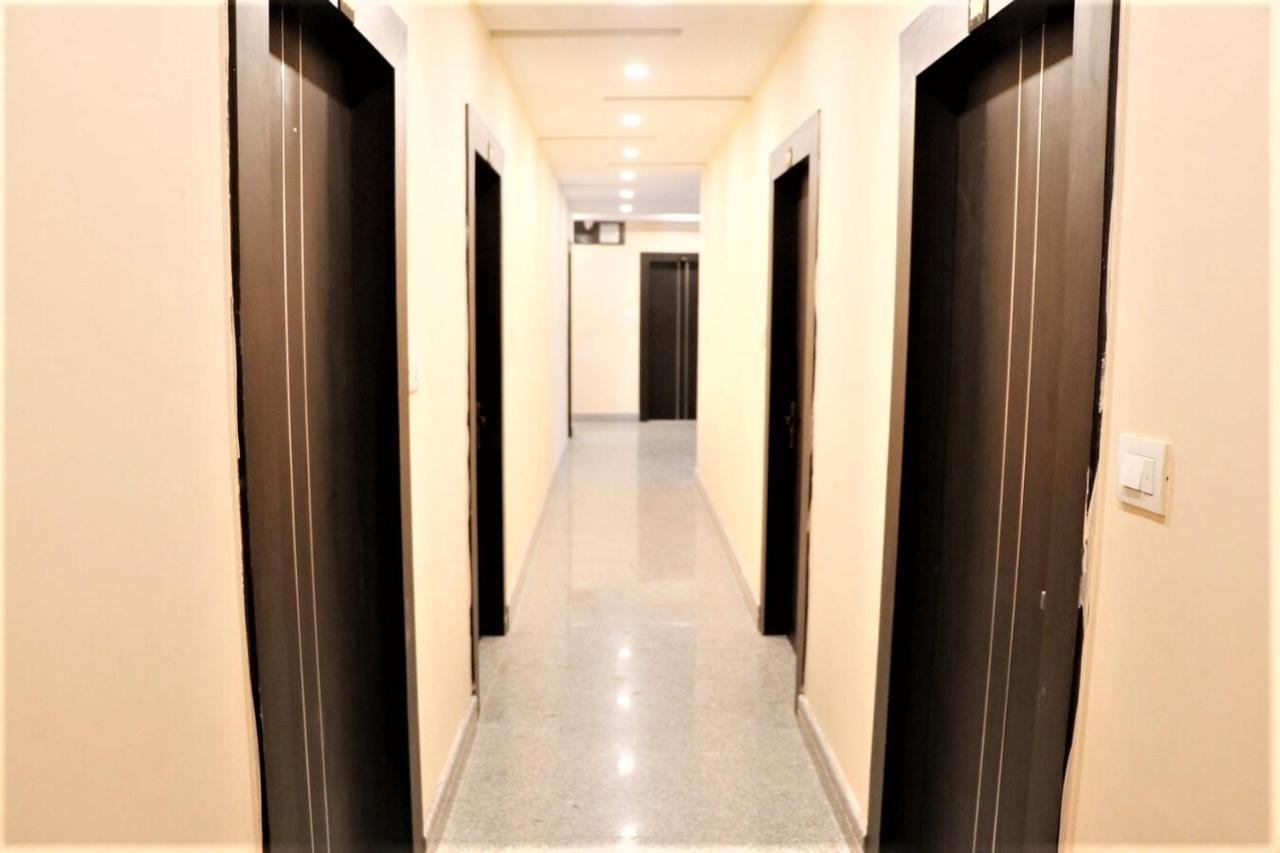 Hotel Blue Pine Haridwār Buitenkant foto