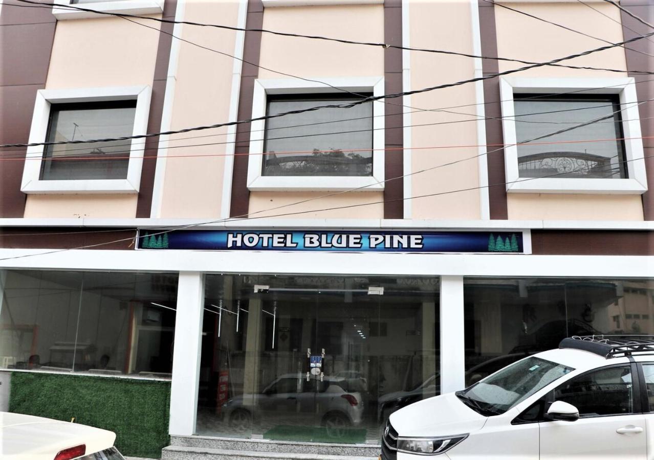Hotel Blue Pine Haridwār Buitenkant foto